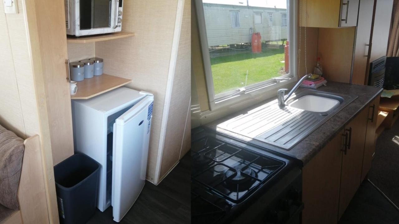 Adorable 2 Bedroom Caravan In クラクトン・オン・シー エクステリア 写真