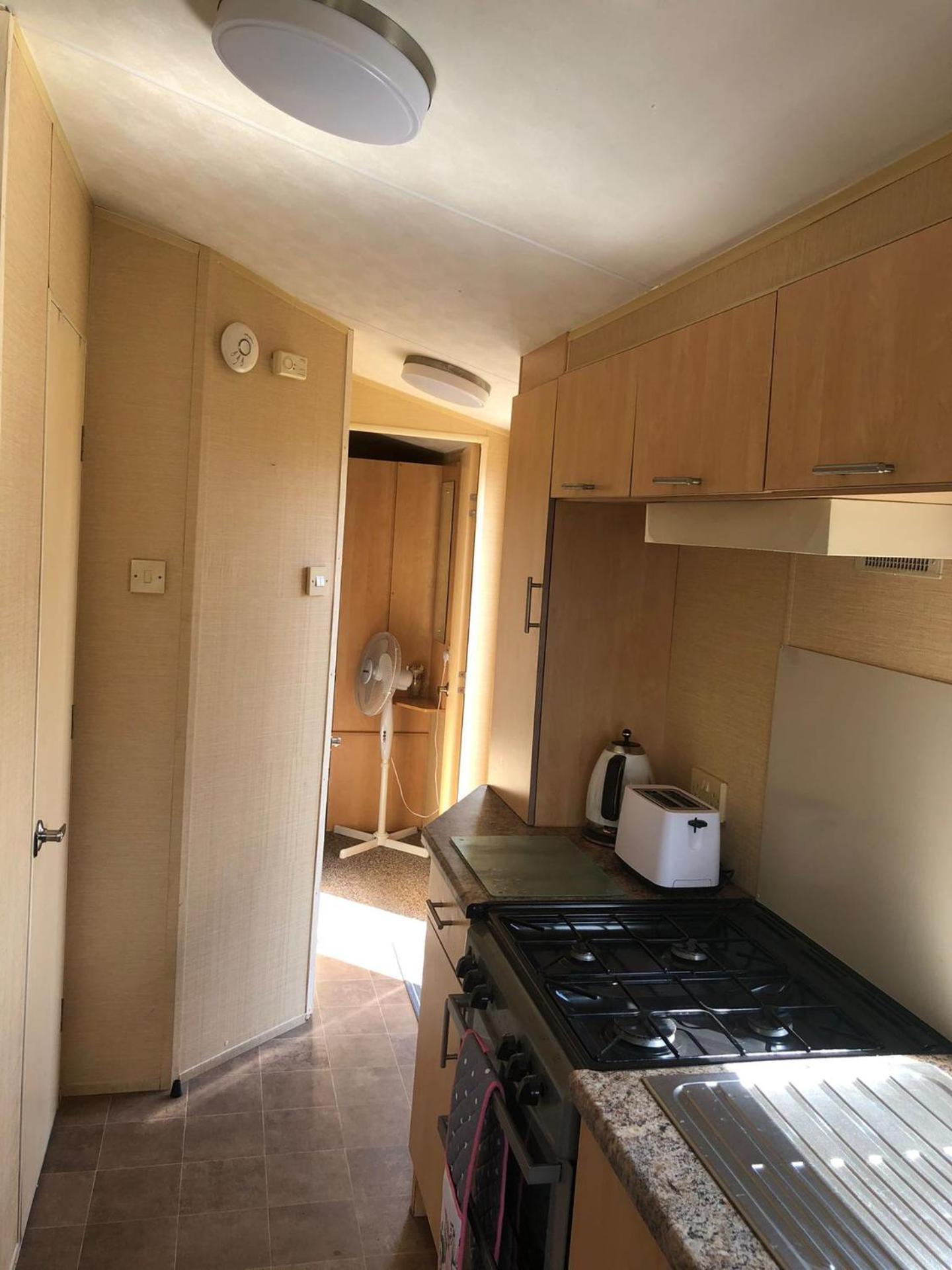 Adorable 2 Bedroom Caravan In クラクトン・オン・シー エクステリア 写真